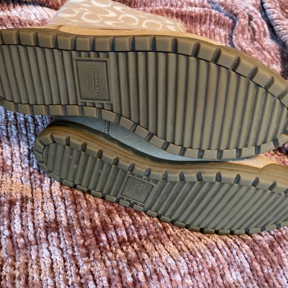 Coach Tatum suede boots with box. Size 7. - Picture 4 of 10